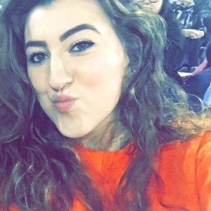 Meet your Posher, Shelby